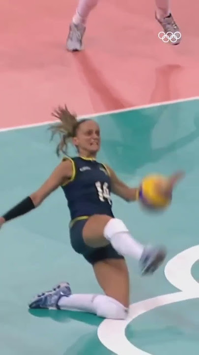 This volleyball save is just wild 🙃