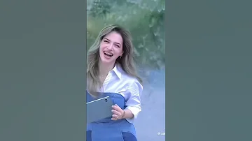 اسامه مروه ولين محمد بركات اش رأيكن نصير نصمم هيك فديوهات اش رأيكن نور ستارز تصميم فيديوهات 