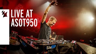 Miniatura del video "Armin van Buuren & Fatum - Punisher (Armin van Buuren live at #ASOT950)"