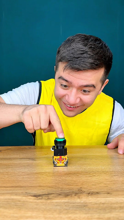 What is this button?🚪🔔🤷