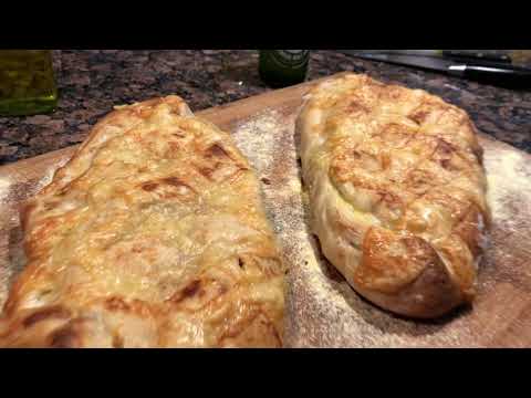 THE BEST CALZONE IN THE WORLD – ALMOST VEGETARIAN CALZONE ITALIAN STYLE