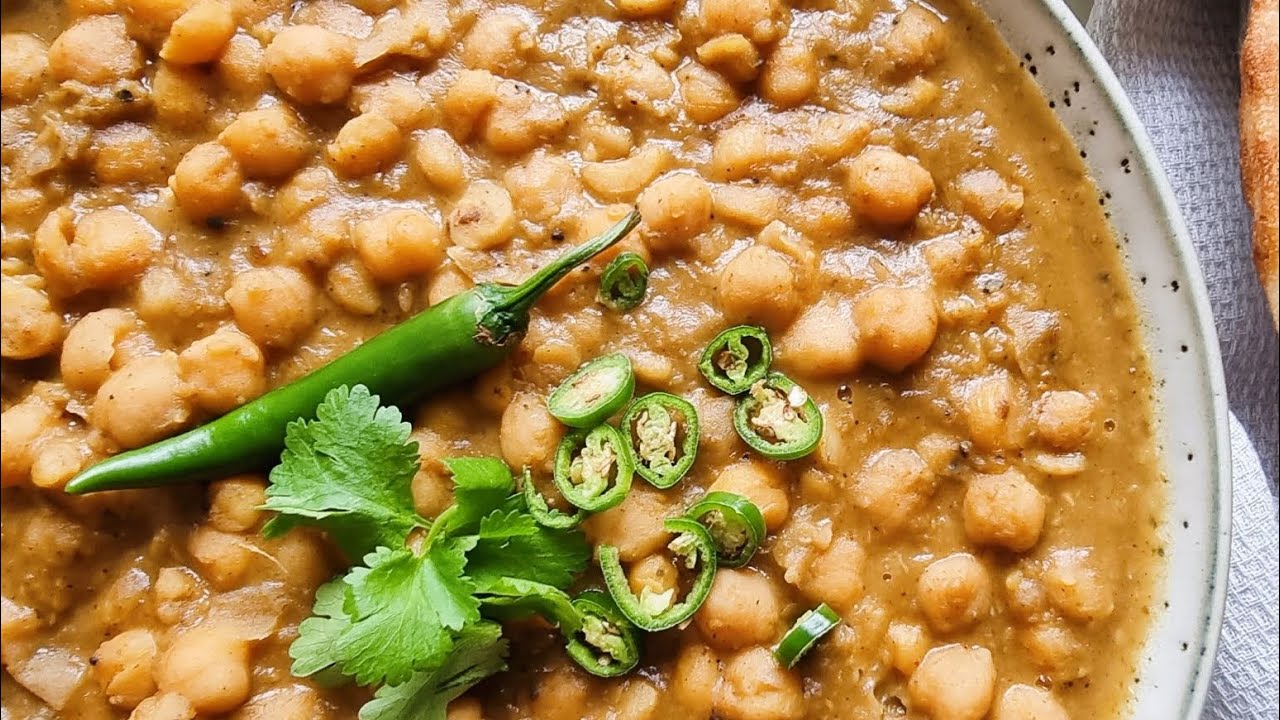 chana curry recipe easy and delicious recipe by chef Maria