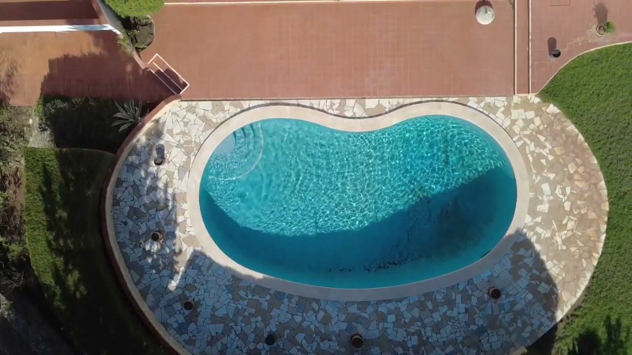 🏡 3 Bedroom Single Storey Villa with Swimming Pool and 2,000m² of garden, Colinas Verdes, Lagos