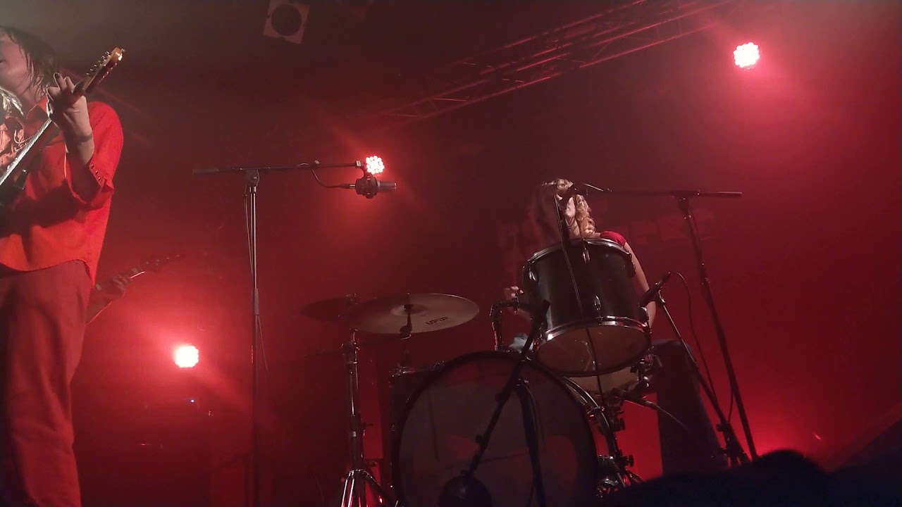Ver The Shivas, It's All in your Head + Can You Feel it Too, Point Ephemere, Paris, 25 Nov 2019 en YouTube Ver The Shivas, It's All in your Head + Can You Feel it Too, Point Ephemere, Paris, 25 Nov 2019 en YouTube