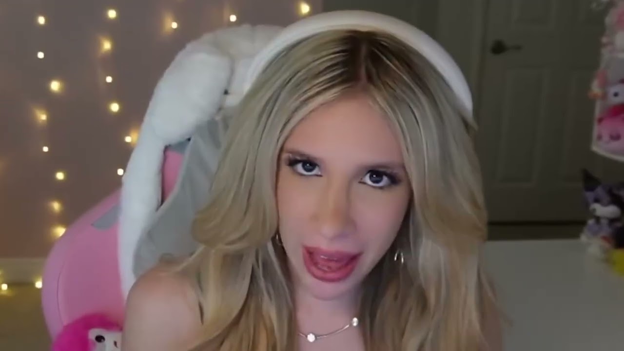 TROLLING with NEW ADMIN COMMANDS in DRESS TO IMPRESS    GONE WRONG Lana's Life