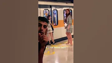حرامية المترو في إيطاليا شوفوا بيعملوا ايه 