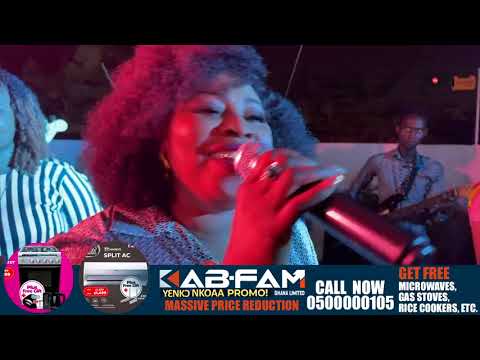 KAAKYIRE KWAME APPIAH RE UNITES WITH AFIA AMPOFOWAA AT KWAME MICKY S 25TH MARRIAGE ANNIVERSARY