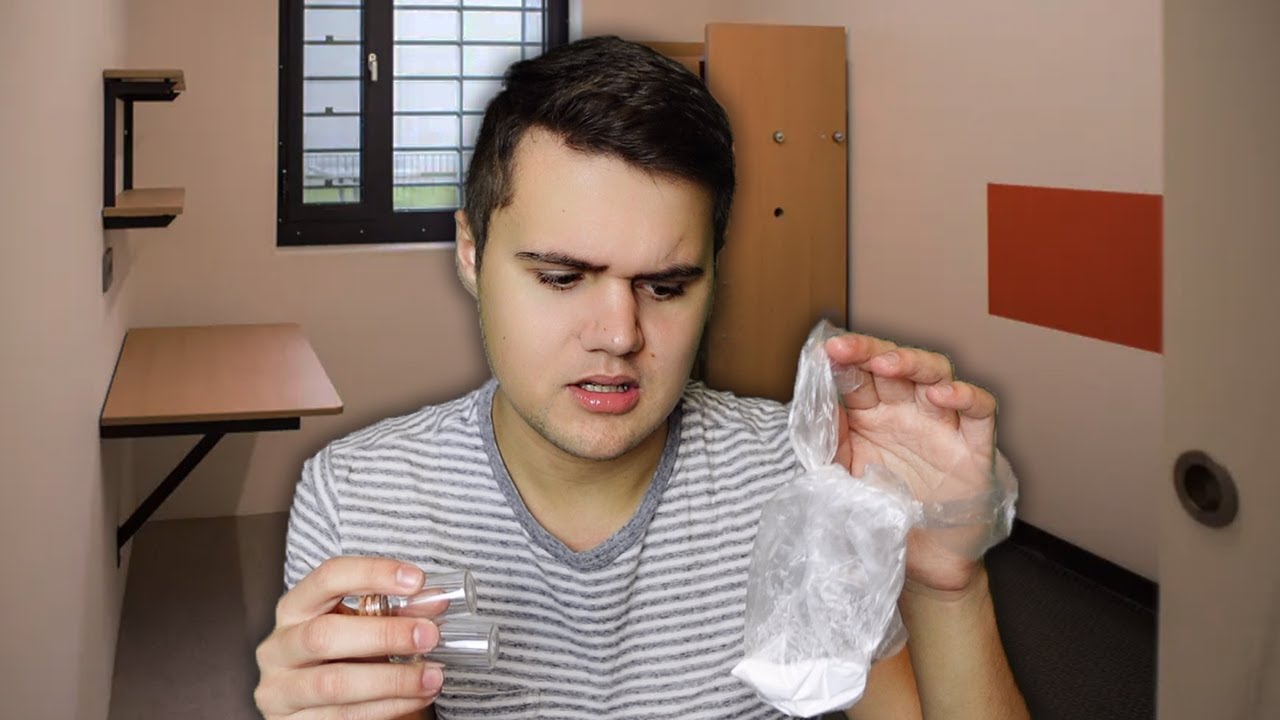 ASMR: Wir teilen uns seit heute eine Gefängniszelle