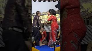 Cak Percil is working with millennial dance singers #wayangkulit #freshentertainment #