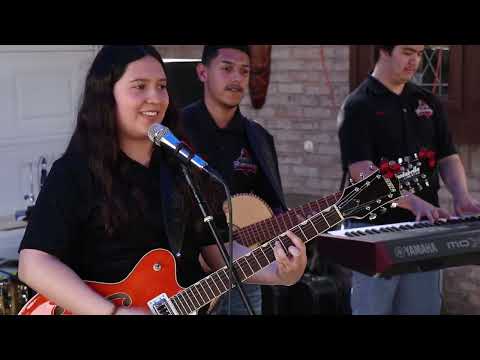 Los Cardenales de Roma High School 2019 - "La Luna"