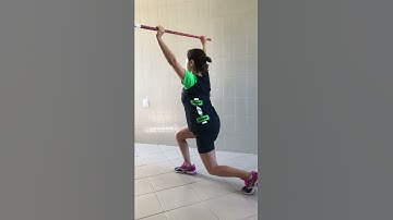 Afundo Overhead com bastão