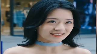 بنت 18 سنه بتصحى وهى عندها 28 سنه وبتلاقى نفسها متجوزه اكتر شاب كانت بتكرهو ايام المدرسة