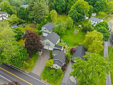 111 Scotland Bridge Road, York, ME home video tour