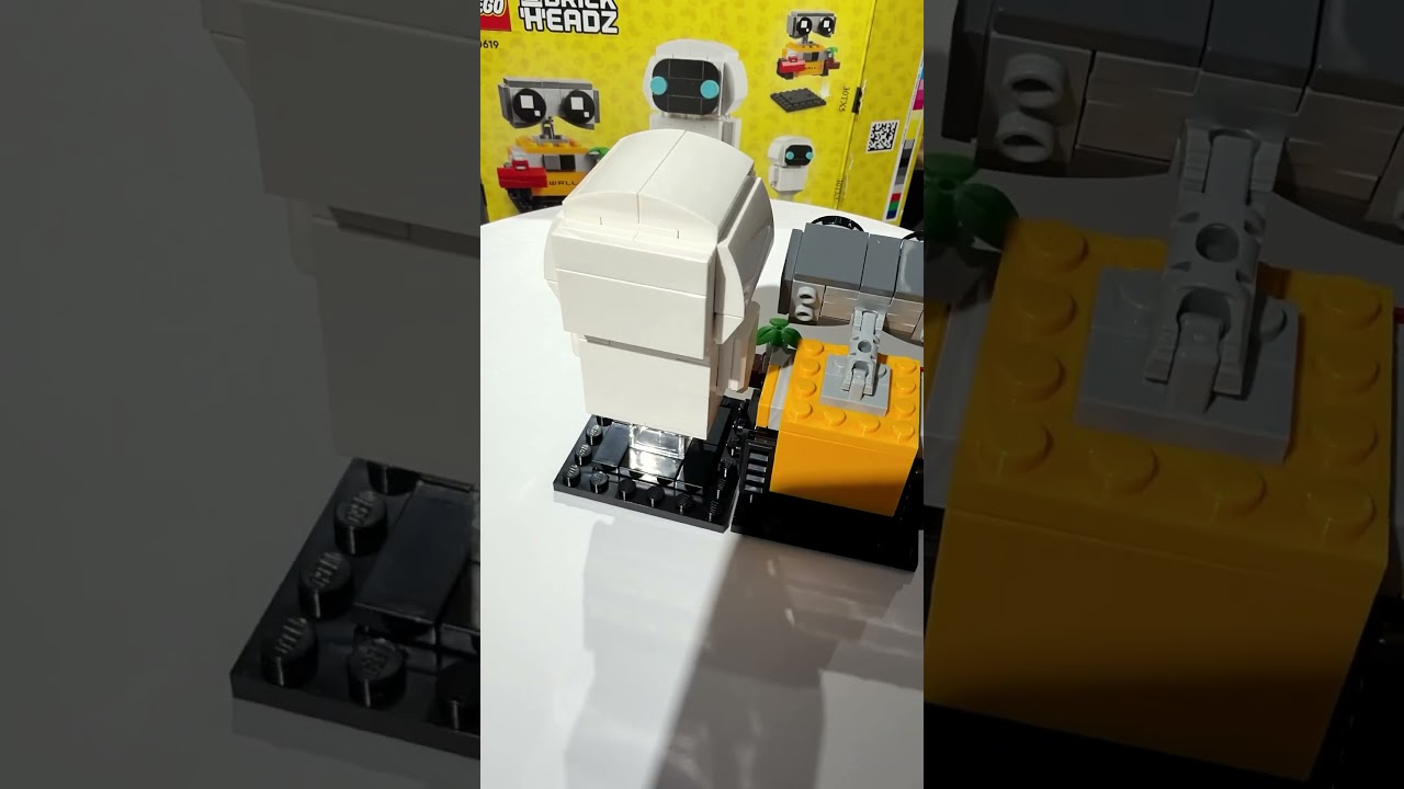 LEGO Be cute together! 🌱🤖