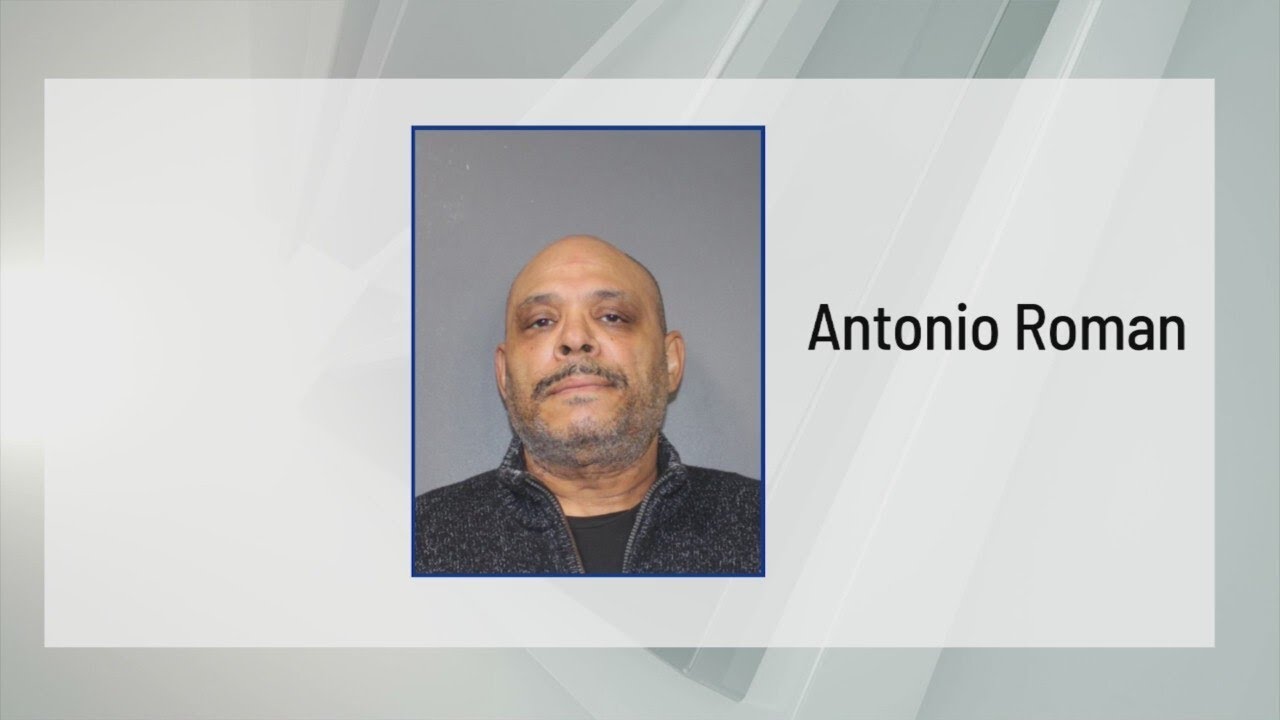 Former Buffalo police officer pleads guilty for shooting 14-year-old in ...