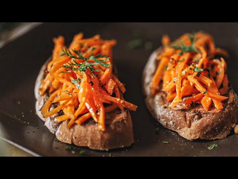 SUB) 제주에서 뽑은 흙 당근으로 당근라페 <strong>만들기</strong>🥕 : Carrot Rappe (carotte rapées) | 숨은 비하인드씬까지! [아내의 <strong>식탁</strong>]