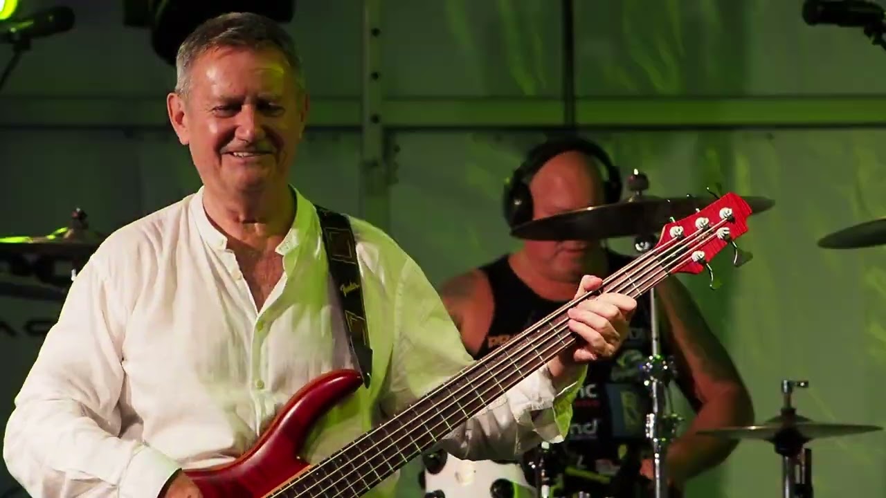 2025.07.12. 012 Bikini koncert - Vép - Adj helyet - Adjon az ég - Fagyi