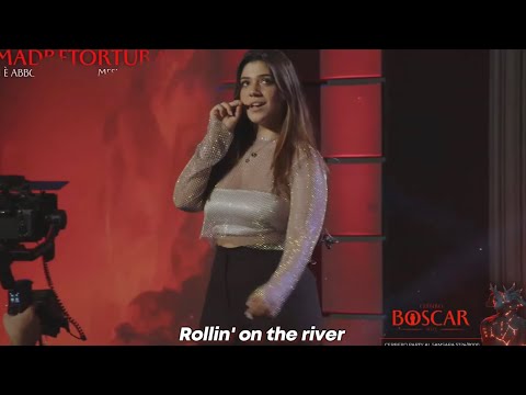 Giulia Calvani canta