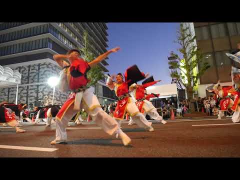 26 津々うらら 安濃津よさこい2018 津中央郵便局前会場