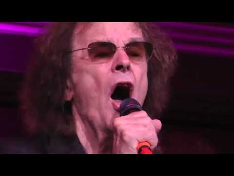 Colin Blunstone "Old and Wise" [Alan Parsons Project cover] live 9/30/26 Troy, NY