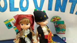 Muñecas con el traje regional de Galicia