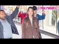 Olivia Munn Backs Down Police &amp; Bodyguards To Let Them Know That Paparazzi Is Okay In New York, NY