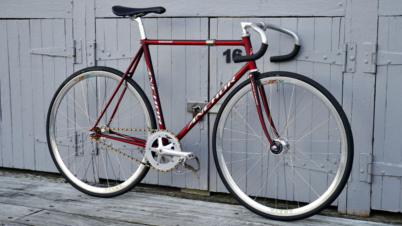 Bike Build - Bridgestone Anchor NJS - YouTube