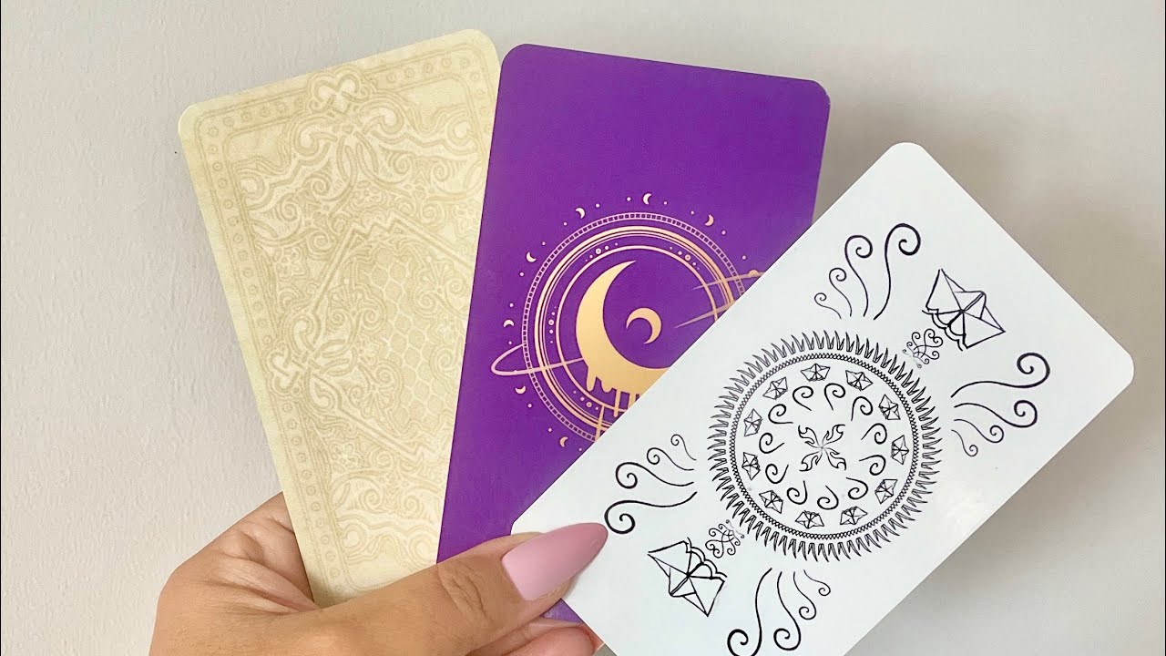 Desteni seç - Kim senden hoşlanıyor🤭🫀#tarotoriçe #desteseç