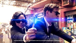 That moment when you escape on a hoverbike: Men In Black International (HD CLIP)