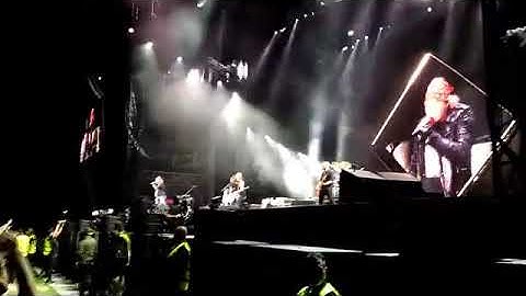 Foo Fighters & Guns N