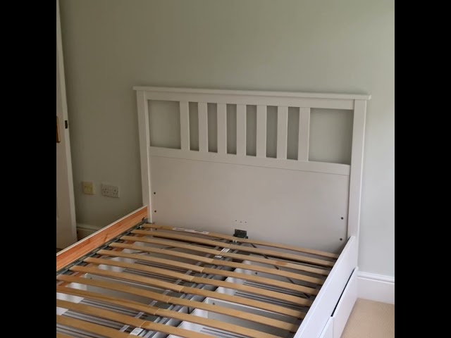 Room & Large Private Bathroom by Richmond station  Main Photo