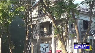 Fire damages historic mansion in Skowhegan - clipped version