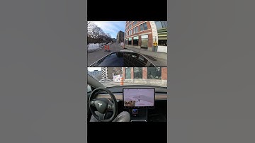 Autopilot Navigates Construction Zone - Tesla FSD Beta #Shorts