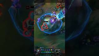 Famous Is Fizz Broken with Crown of the Shattered Queen in League of Legends ? Wealth