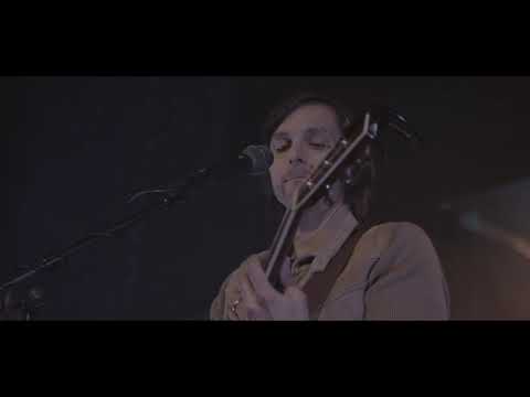 Charlie Worsham - Hang On To That (Live From The Mockingbird)