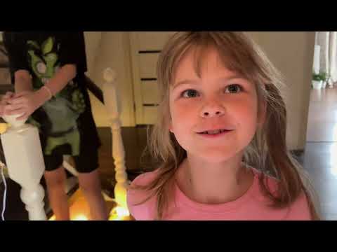 Family vlog 💕 Choosing a wardrobe at furniture stores / Moving out of the room / Borisov family Vlog