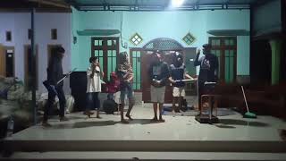 Download lagu Sakit Dalam Bercinta