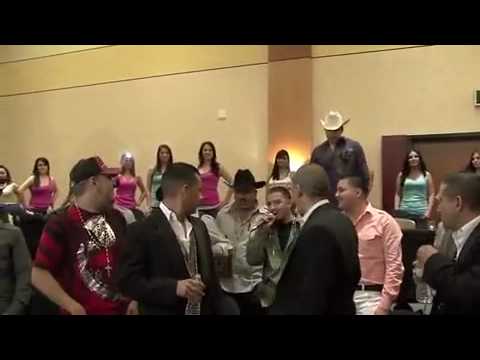 Watch LOS SANGUINARIOS DEL M1 EL MOVIMIENTO ALTERADO EN VIVO on YouTube