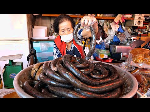 깨소금 뿌려주는 순대! 50년 장사하신 순대 할머니, 양보고 놀라지 마세요!? / blood sausage Sundae - korean street food