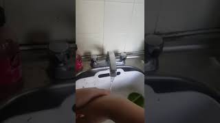 the proper way to wash your hands if you dont wanna die