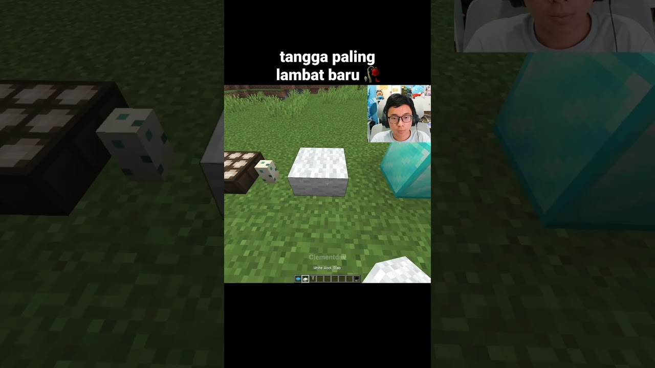 Momen Update Cushion Minecraft