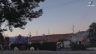Casa con luces de Navidad -La Rozas de Valdearroyo - Campoo
