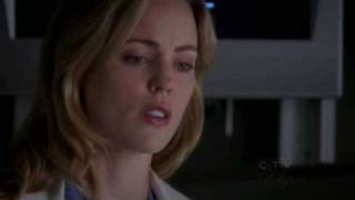 Sadie protects Lexie / Mark in the OR - 5x13