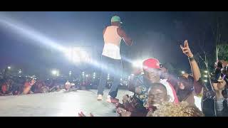 Watch! Freeman vavharisa pakadoma  naChris Martin