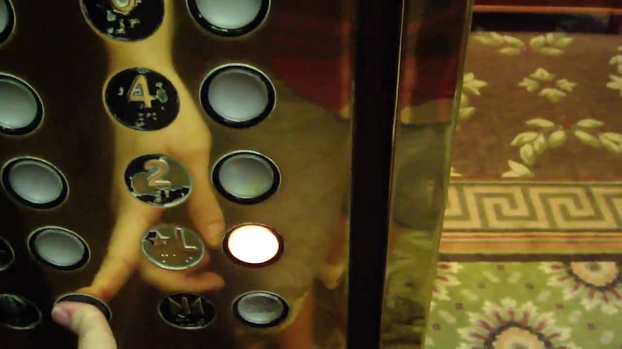 Westinghouse Traction elevator @ Francis Marion Hotel Charleston SC with Crapper1