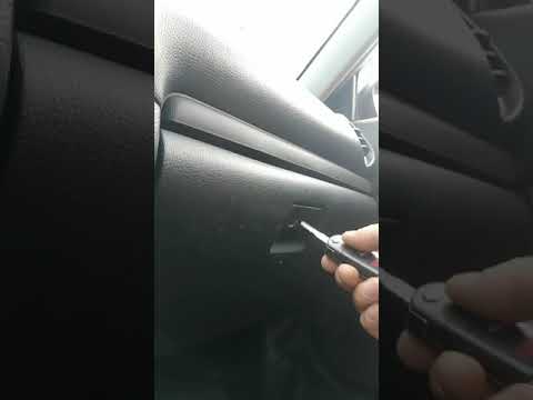 Мазда 6 gg как снять бардачок верхней Как снять бардачок на автомобиле Mazda Premacy (16 видео)