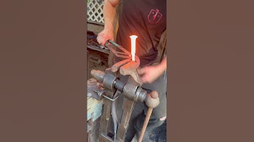 Forging A Gut Hook Knife From A Railroad Spike