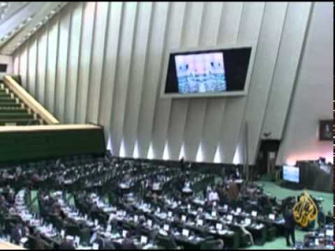 البرلمان الايراني يجدد الثقة في الحسيني