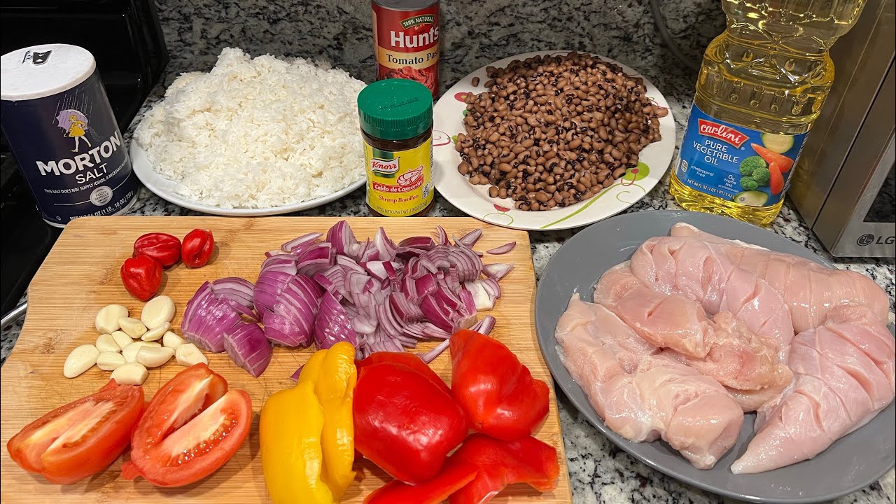 My secret delicious 😋 white rice and beans family dinner style. Watch