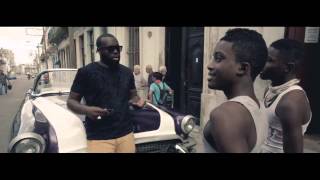 Mac Tyer, Maître Gims Laisse moi te dire clip officiel